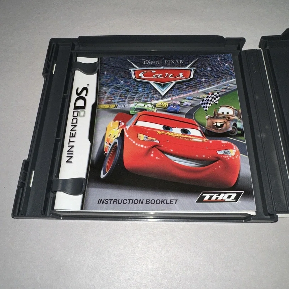 Disney Pixar Cars (Nintendo DS, 2004) Complete with Manual CIB Near Mint Cond.